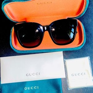 SOLD….GUCCI SUNGLASSES